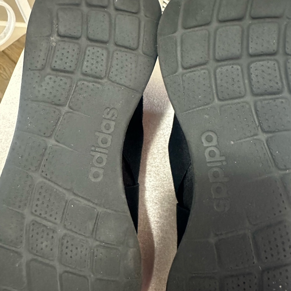 Adidas Black Slip-On Cloudfoam - Picture 5 of 5